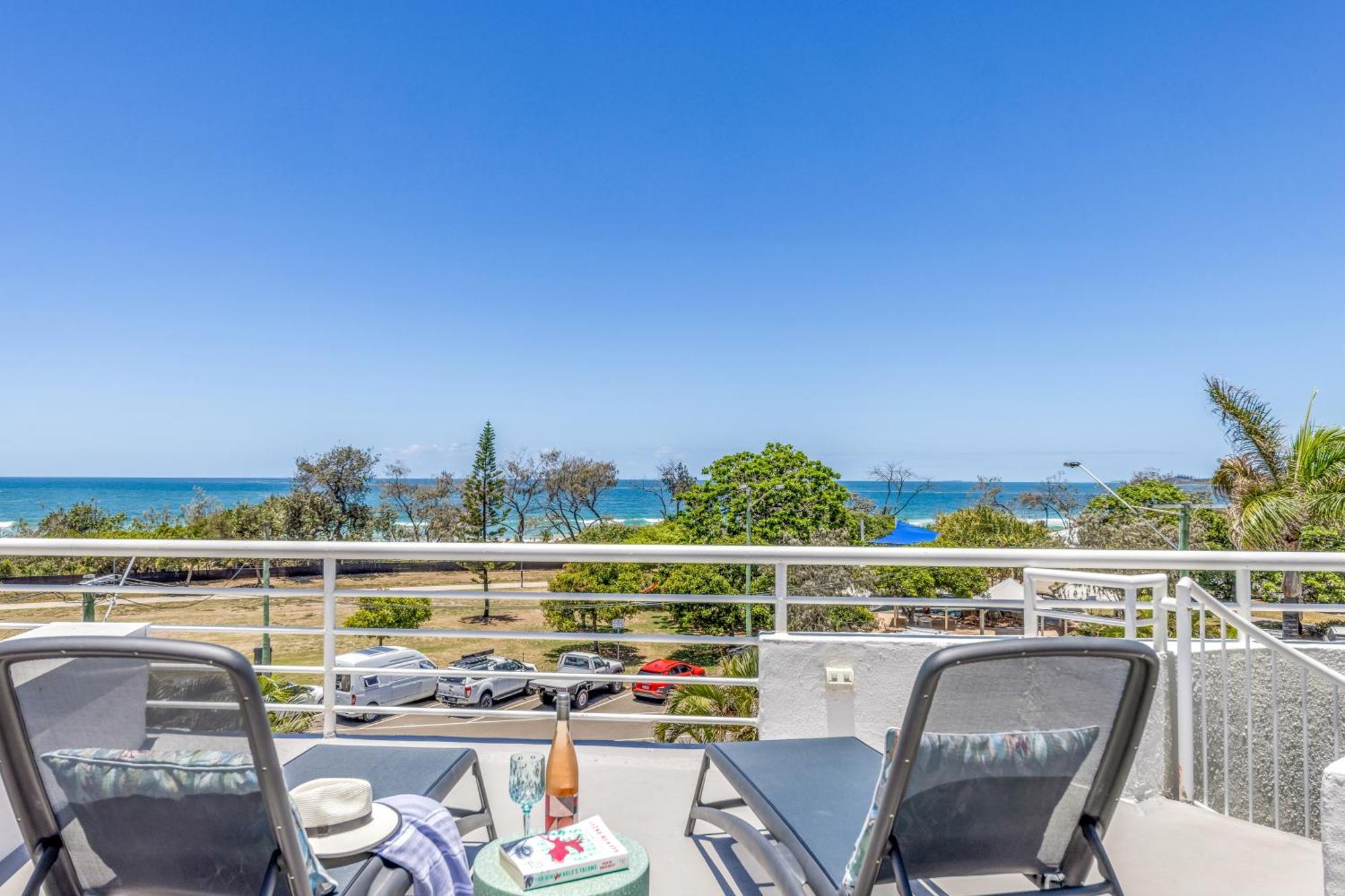 Sundeck Gardens Aparthotel Маручидор Екстериор снимка